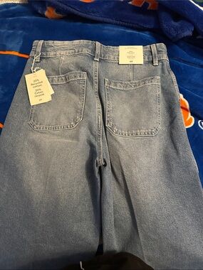 H&M Women Washed Light Blue Relaxed Jeans